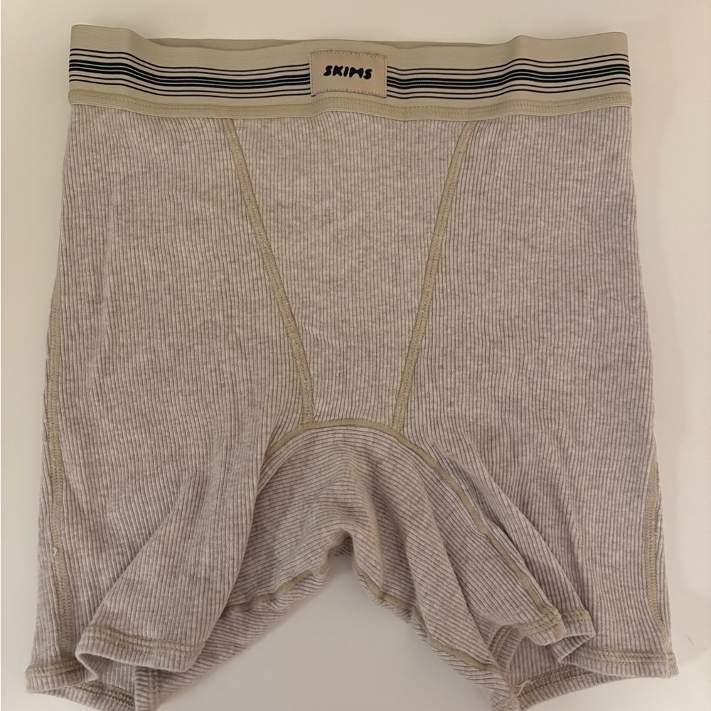 SKIMS Men's Gray Boxer Briefs